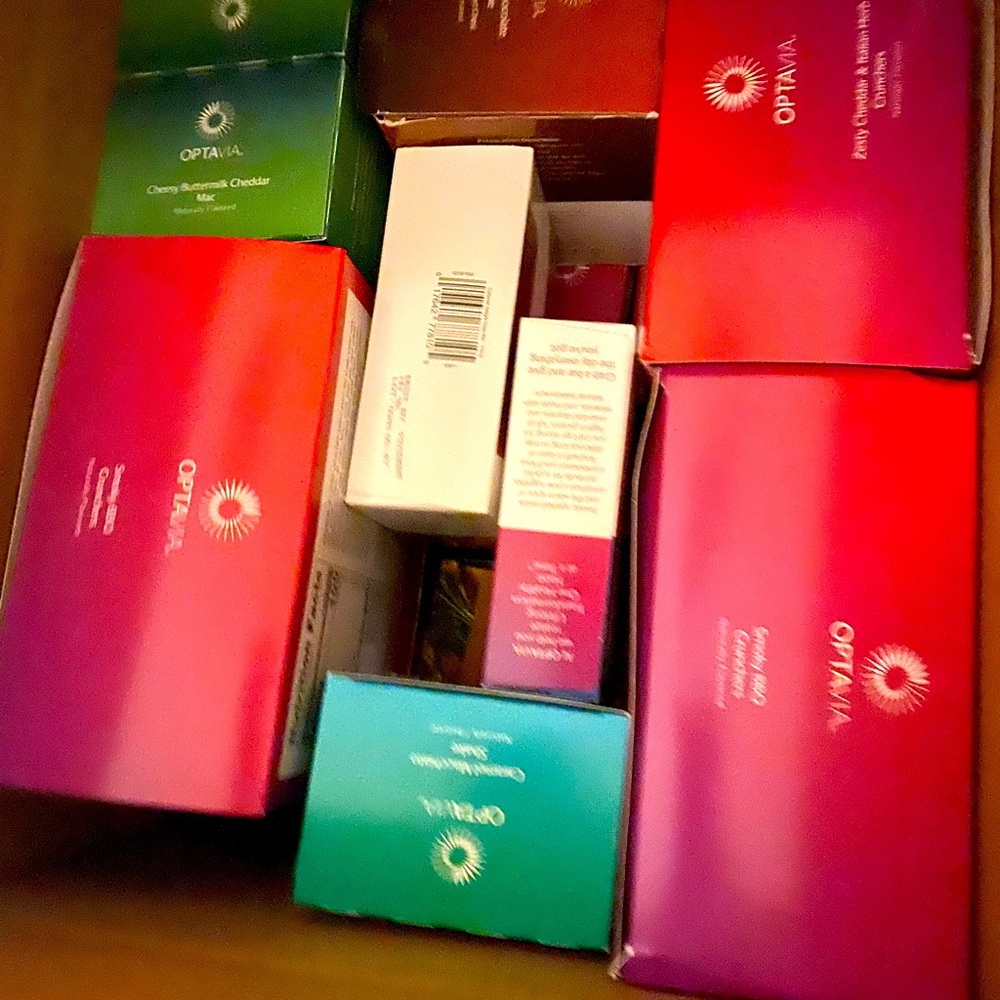 Optavia 5-1 program box of meals.